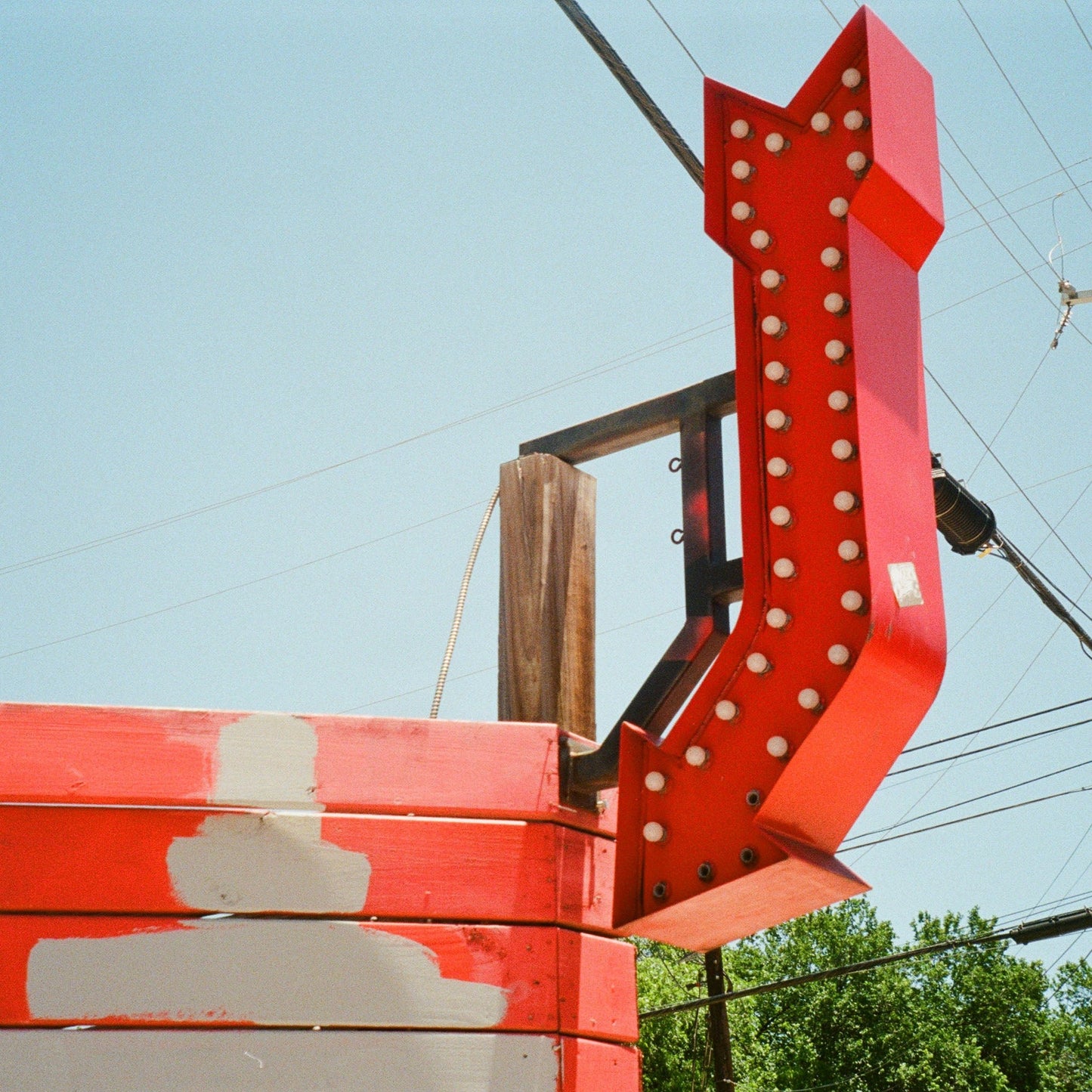 Kodak Gold 200 - Color 35mm Film - 36 Exp. - Sidekick Camera