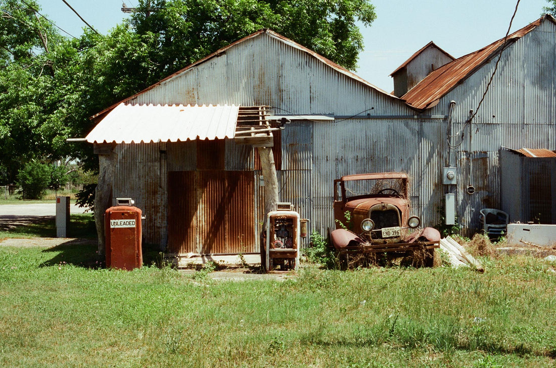 Is CineStill's 400D Film Good? - Sidekick Camera