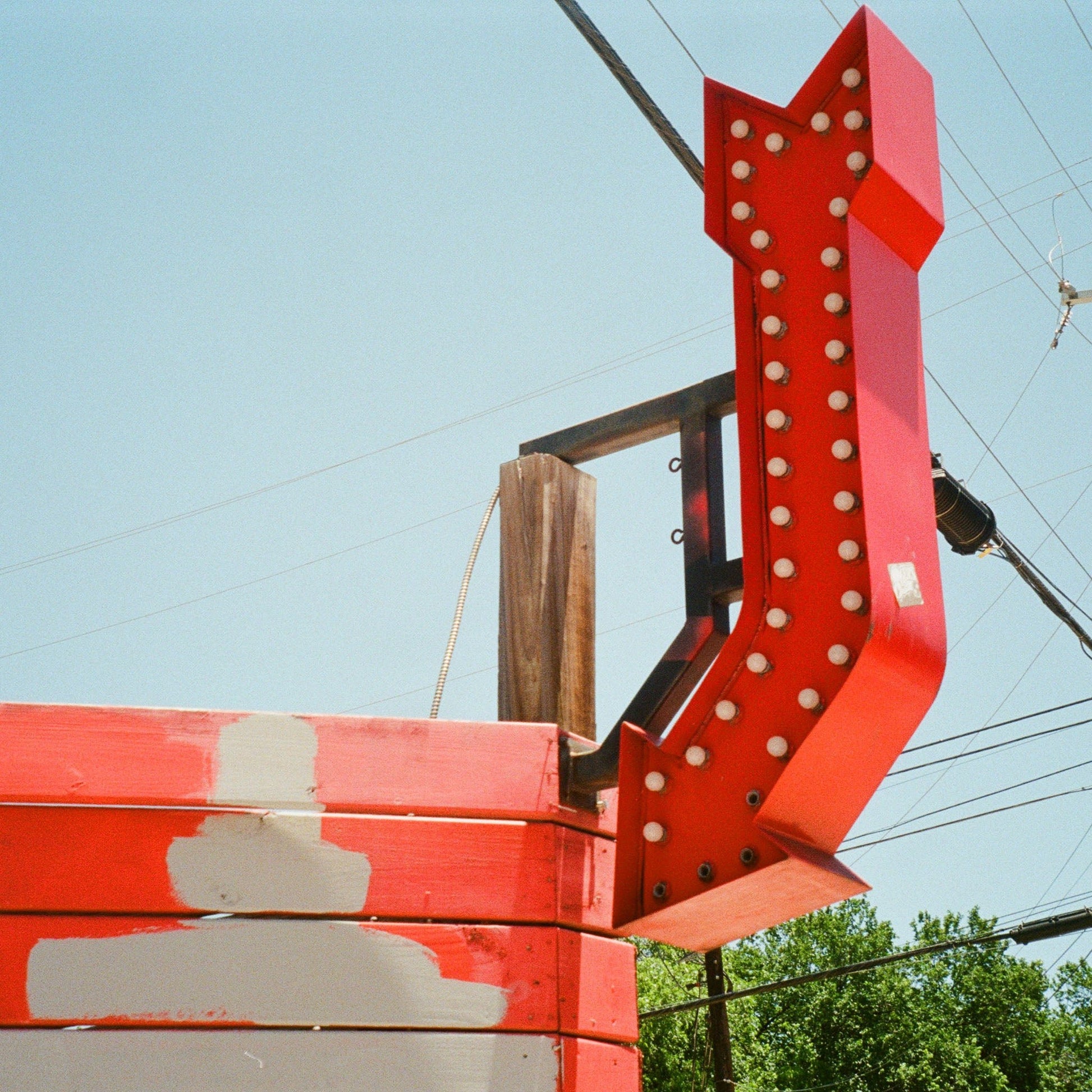 Kodak Gold 200 - Color 35mm Film - 36 Exp. - Sidekick Camera